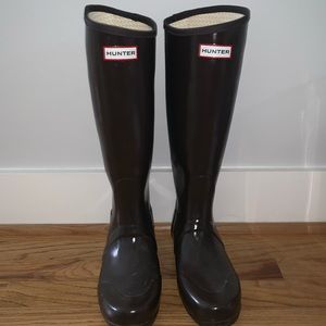 Hunter Regent Tall Rain Boots in Chocolate